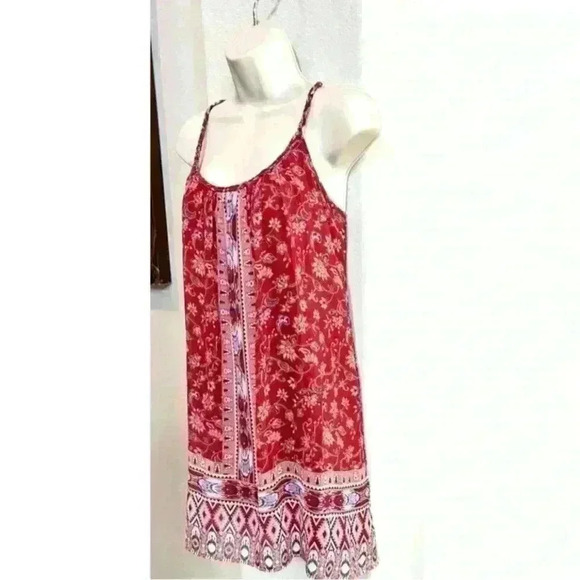 Hollister Spaghetti Strap Sundress in a Red Floral Print - Picture 6 of 10